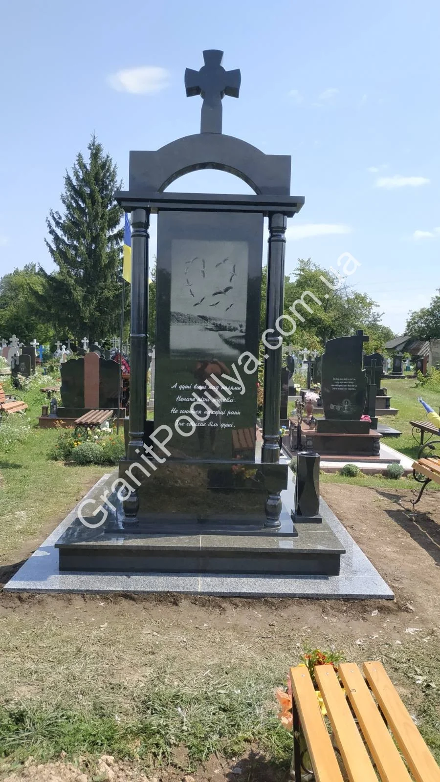 Подвійний пам'ятник з граніту - Кам'янець-Подільський | GranitPodillya